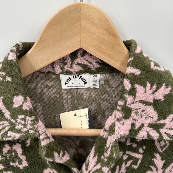 THE UPSIDE NWT Evereve Cocos Collared Stella Terry Cloth Shirt // XS - Picture 11 of 15